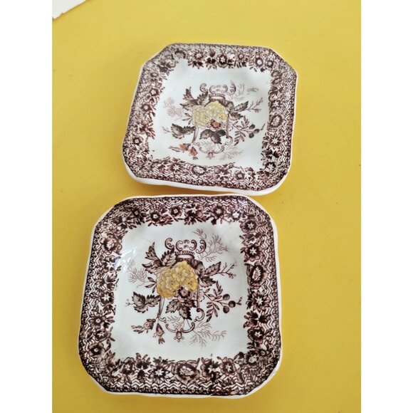 Vintage Mason's Ascot Pattern Ashtrays(set of 2) 3 1/2" x 3 1/2" - Picture 7 of 9